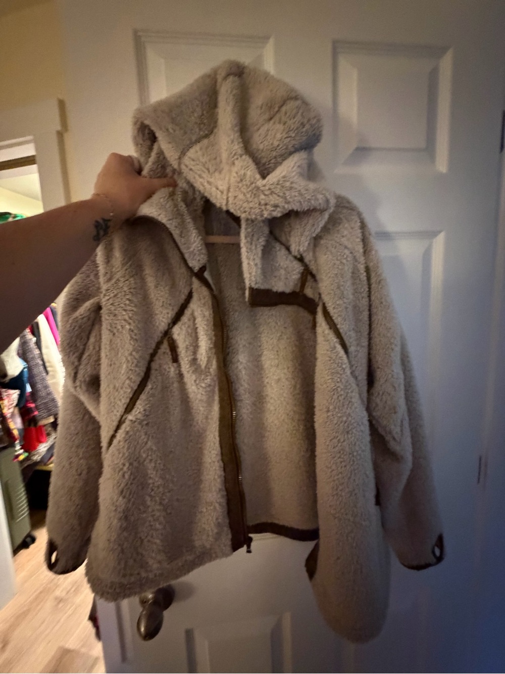 KUHL Cozy Hooded Faux-Sherpa Jacket - Cream